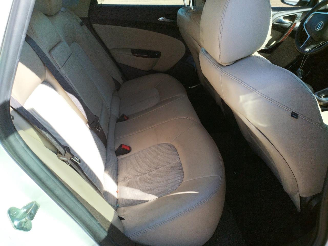 Photo 6 from auction – 2013 BUICK VERANO with VIN 1G4PP5SK6D4109269