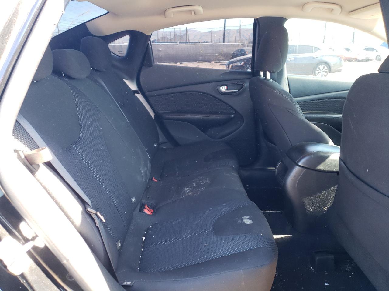 Photo 6 from auction – 2016 DODGE DART SE with VIN 1C3CDFAA9GD533516