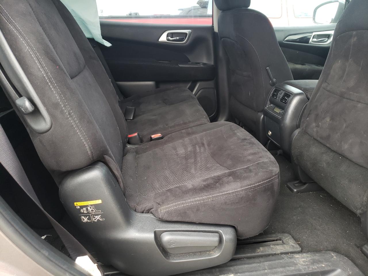 Photo 6 from auction – 2014 NISSAN PATHFINDER with VIN 5N1AR2MM2EC672095