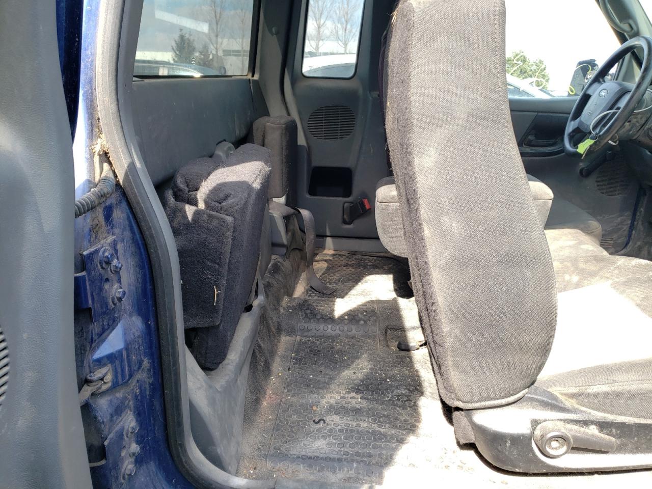 Photo 6 from auction – 2007 FORD RANGER SUP with VIN 1FTYR44U27PA44645
