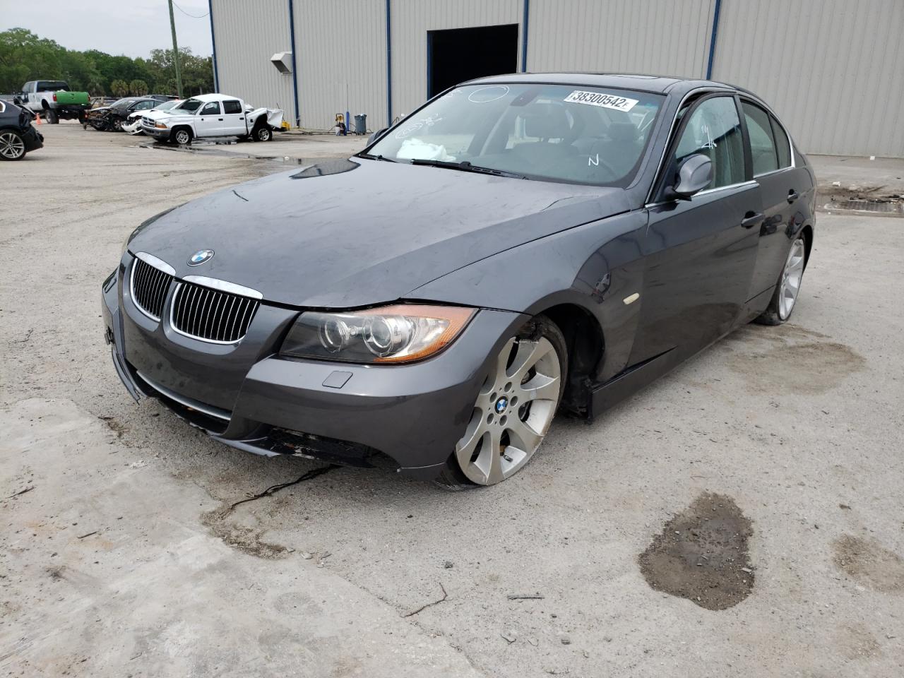 Photo 2 from auction – 2007 BMW 335 I with VIN WBAVB73577VF50826