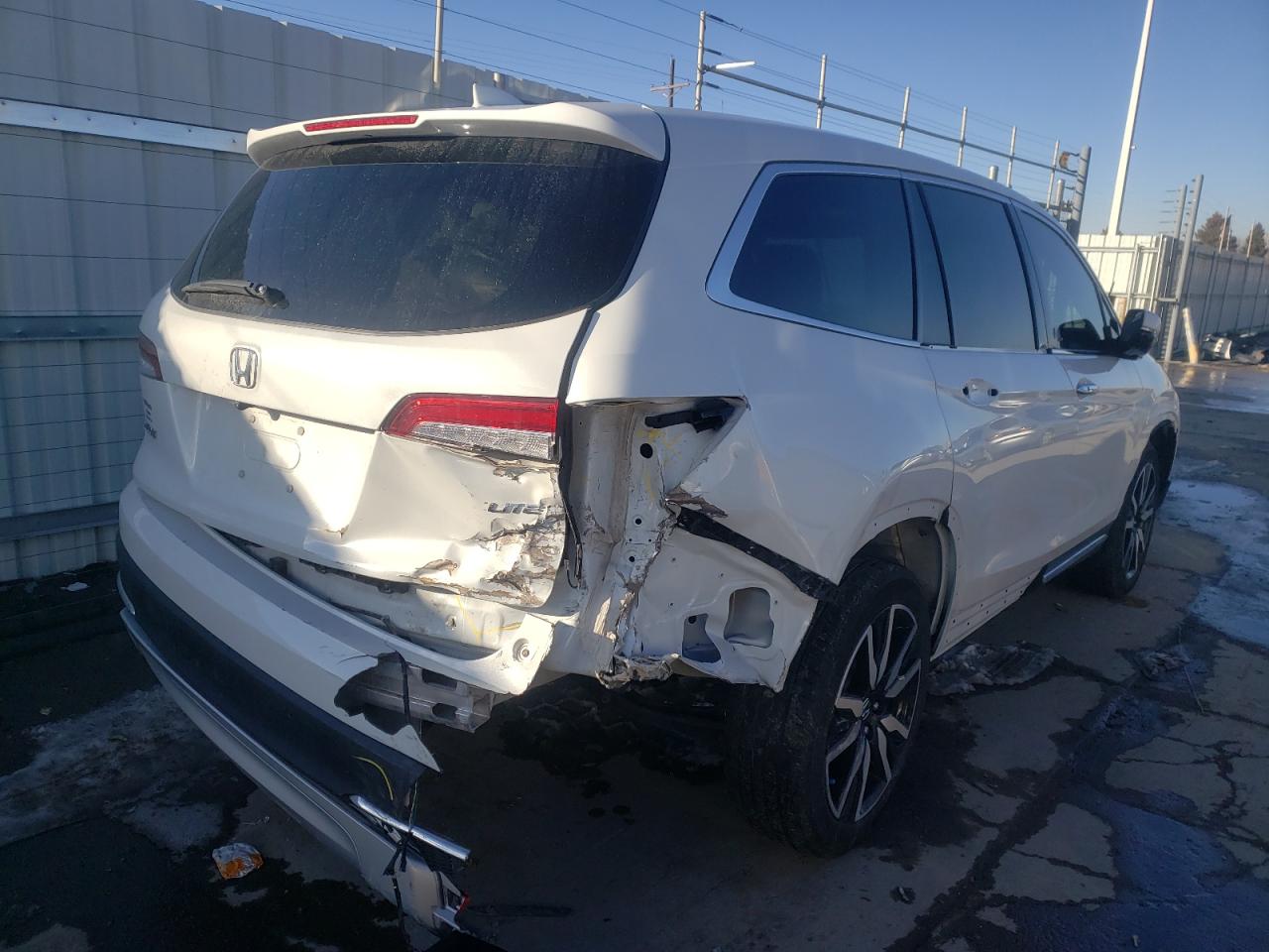 Photo 4 from auction – 2020 HONDA PILOT ELIT with VIN 5FNYF6H09LB060132