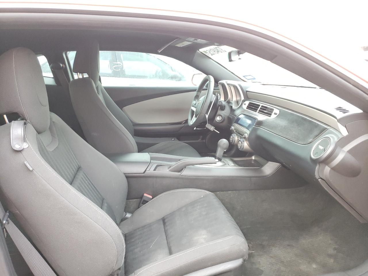 Photo 5 from auction – 2013 CHEVROLET CAMARO LS with VIN 2G1FA1E31D9181632