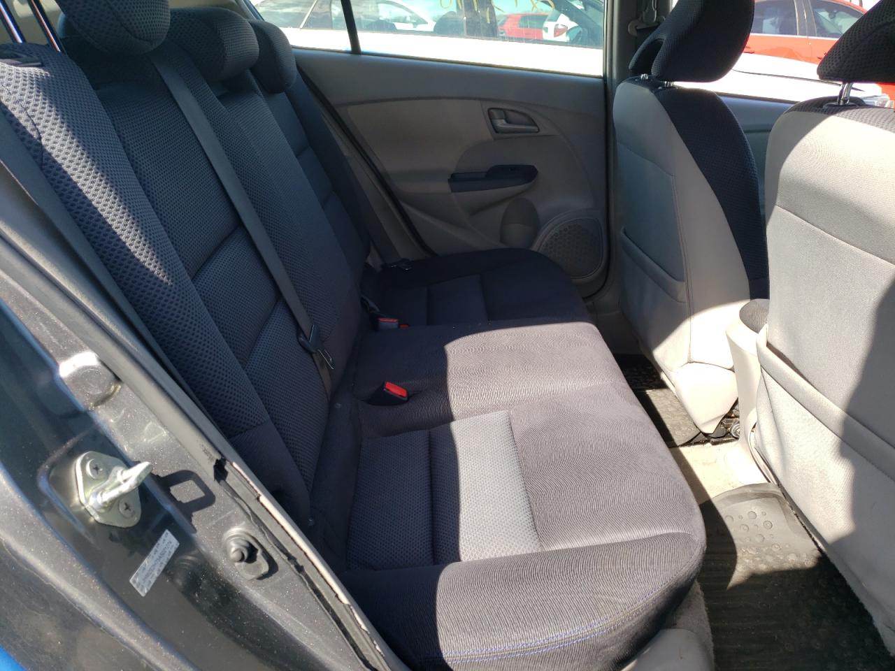 Photo 6 from auction – 2010 HONDA INSIGHT EX with VIN JHMZE2H75AS021274