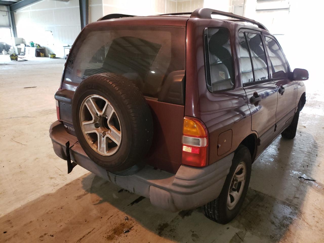 Photo 4 from auction – 2002 CHEVROLET TRACKER with VIN 2CNBJ13C126916029