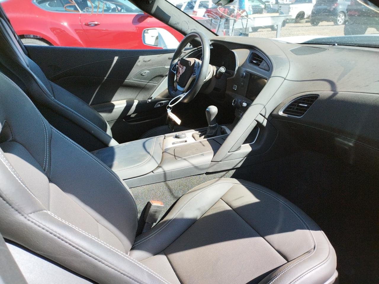 Photo 5 from auction – 2019 CHEVROLET CORVETTE S with VIN 1G1YA2D7XK5124178