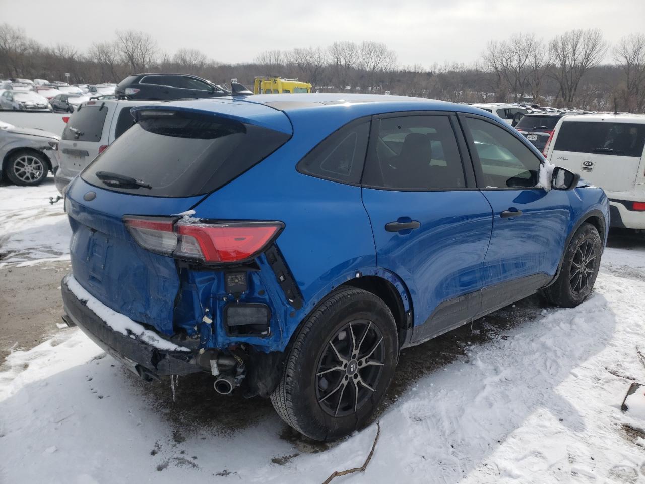 Photo 4 from auction – 2020 FORD ESCAPE S with VIN 1FMCU0F68LUB96775