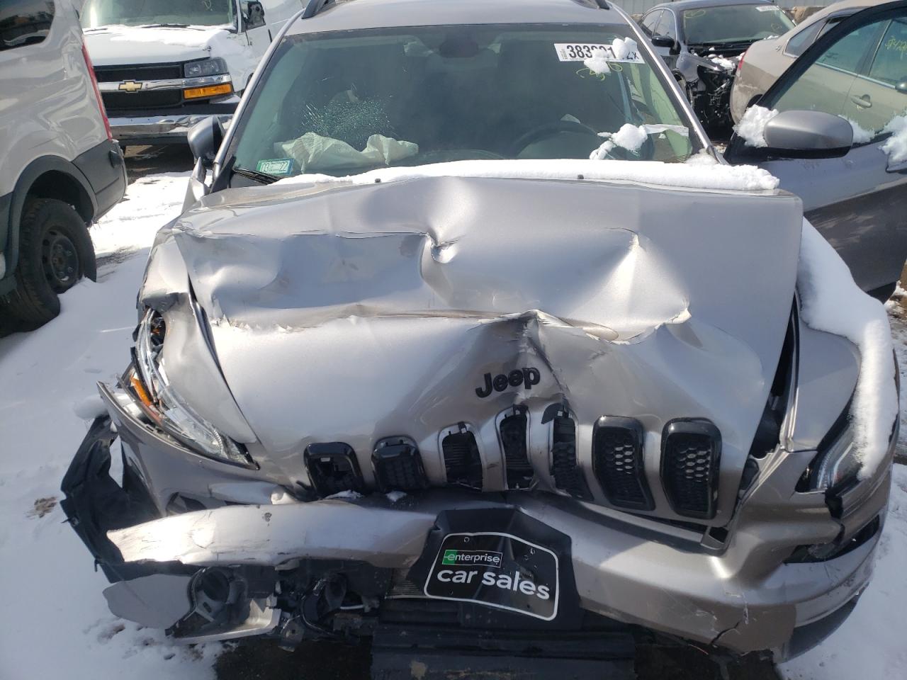 Photo 7 from auction – 2018 JEEP CHEROKEE L with VIN 1C4PJLCB5JD595447
