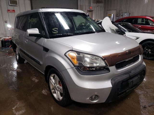 KIA SOUL + 2010 with VIN KNDJT2A22A7164317 - Photo from auction