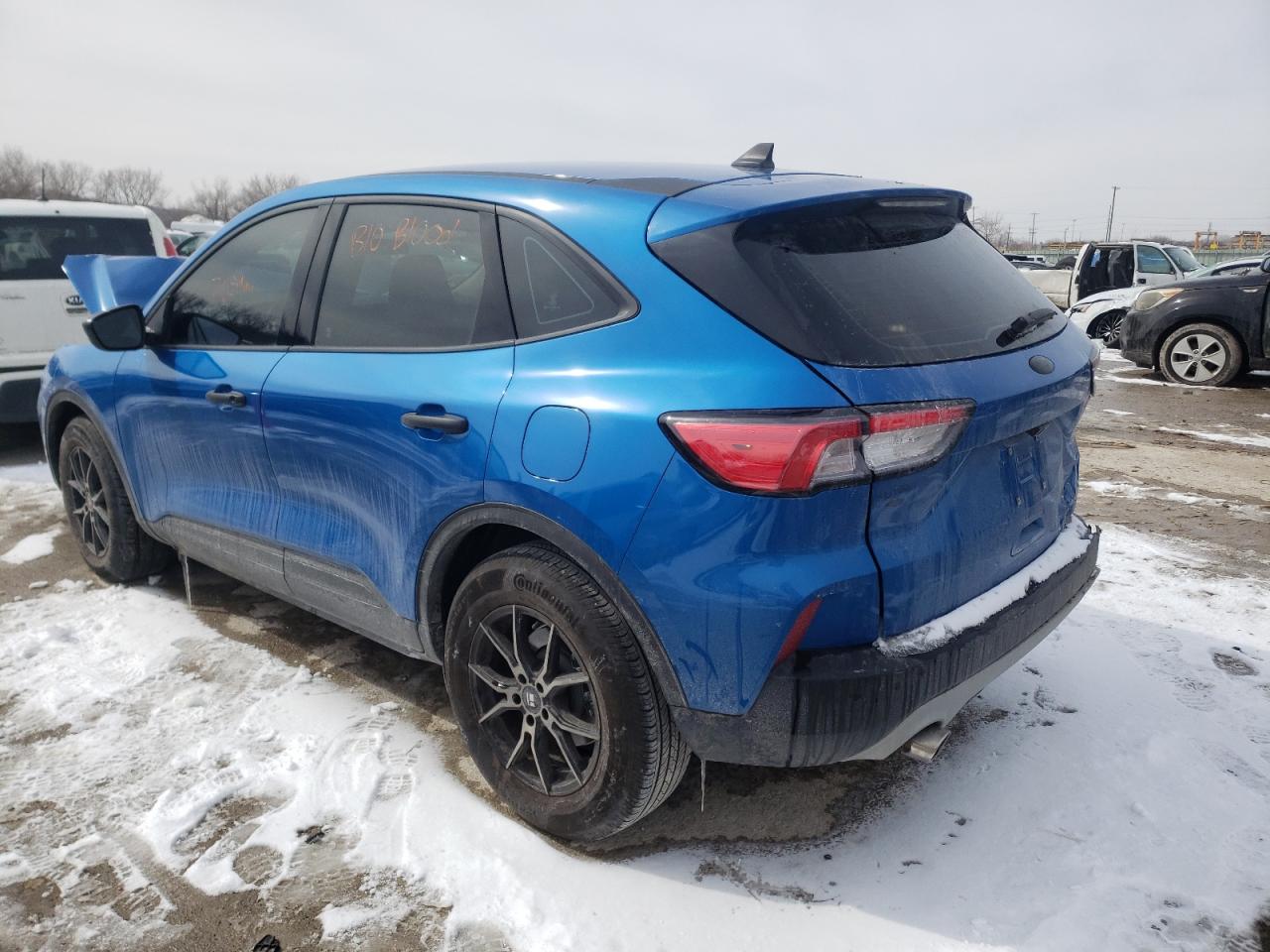Photo 3 from auction – 2020 FORD ESCAPE S with VIN 1FMCU0F68LUB96775