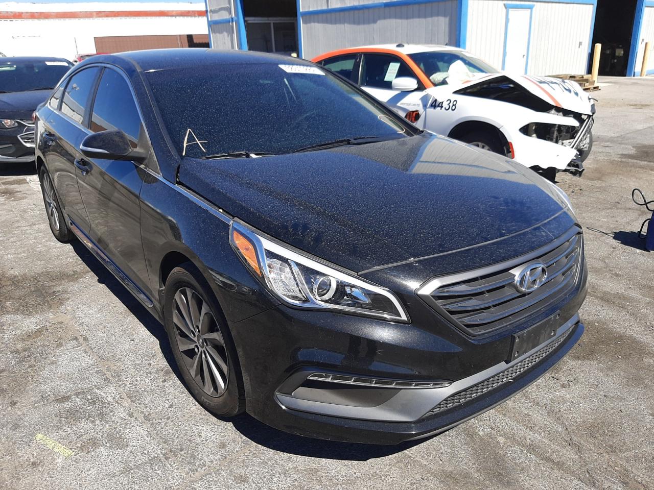 HYUNDAI SONATA SPO 2017 with VIN 5NPE34AF2HH512235 - Photo from auction