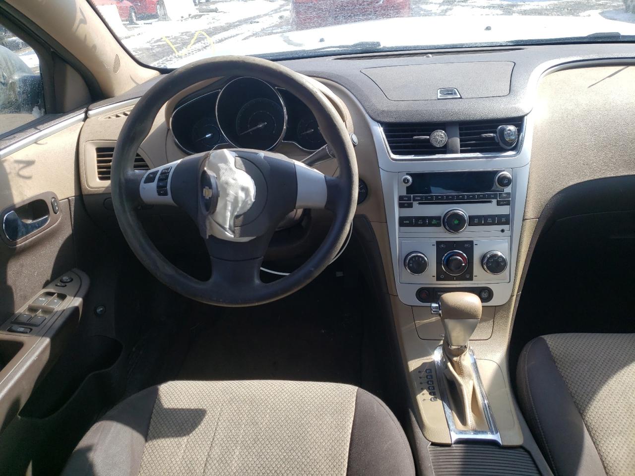 Photo 9 from auction – 2010 CHEVROLET MALIBU LS with VIN 1G1ZB5EB5AF100921
