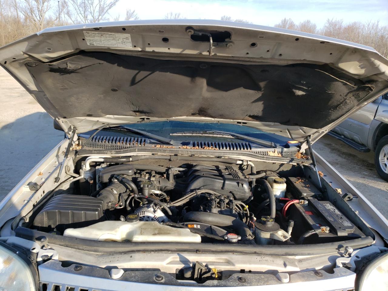 Photo 7 from auction – 2006 MERCURY MOUNTAINEE with VIN 4M2EU36E96UJ01094