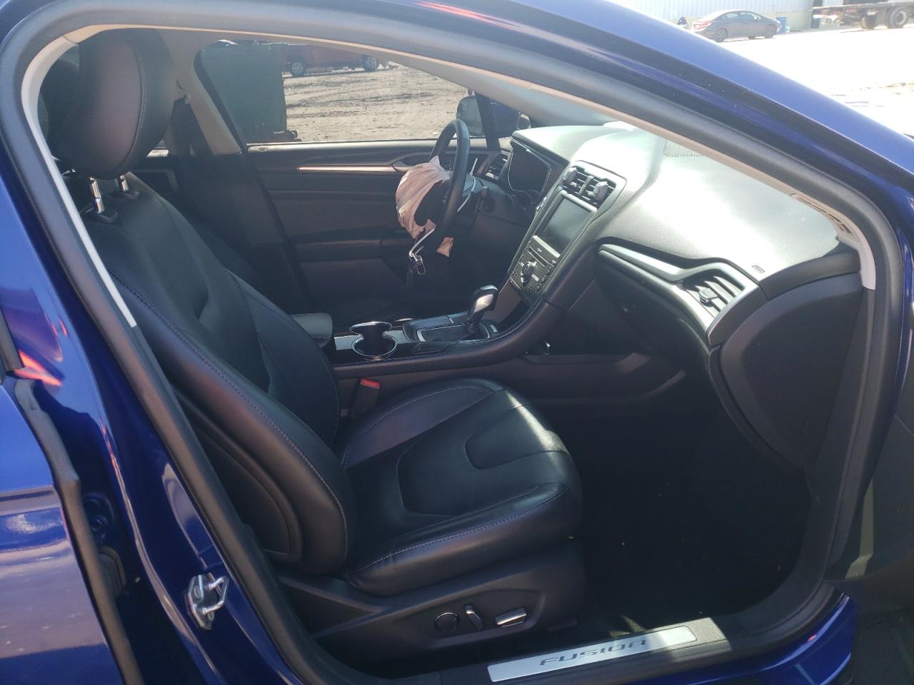 Photo 5 from auction – 2016 FORD FUSION TIT with VIN 3FA6P0K99GR344380