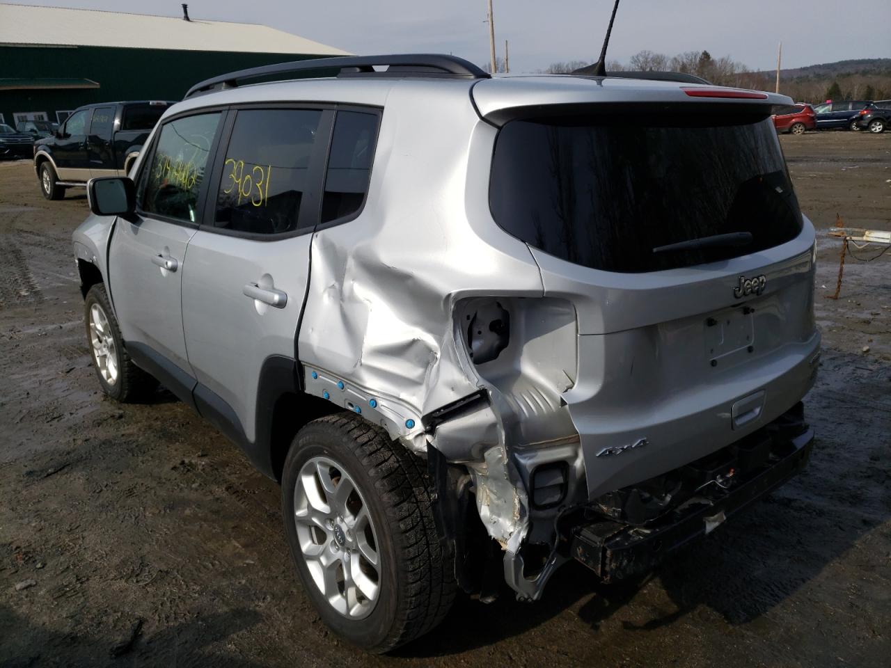 Photo 3 from auction – 2018 JEEP RENEGADE L with VIN ZACCJBBB1JPJ48459
