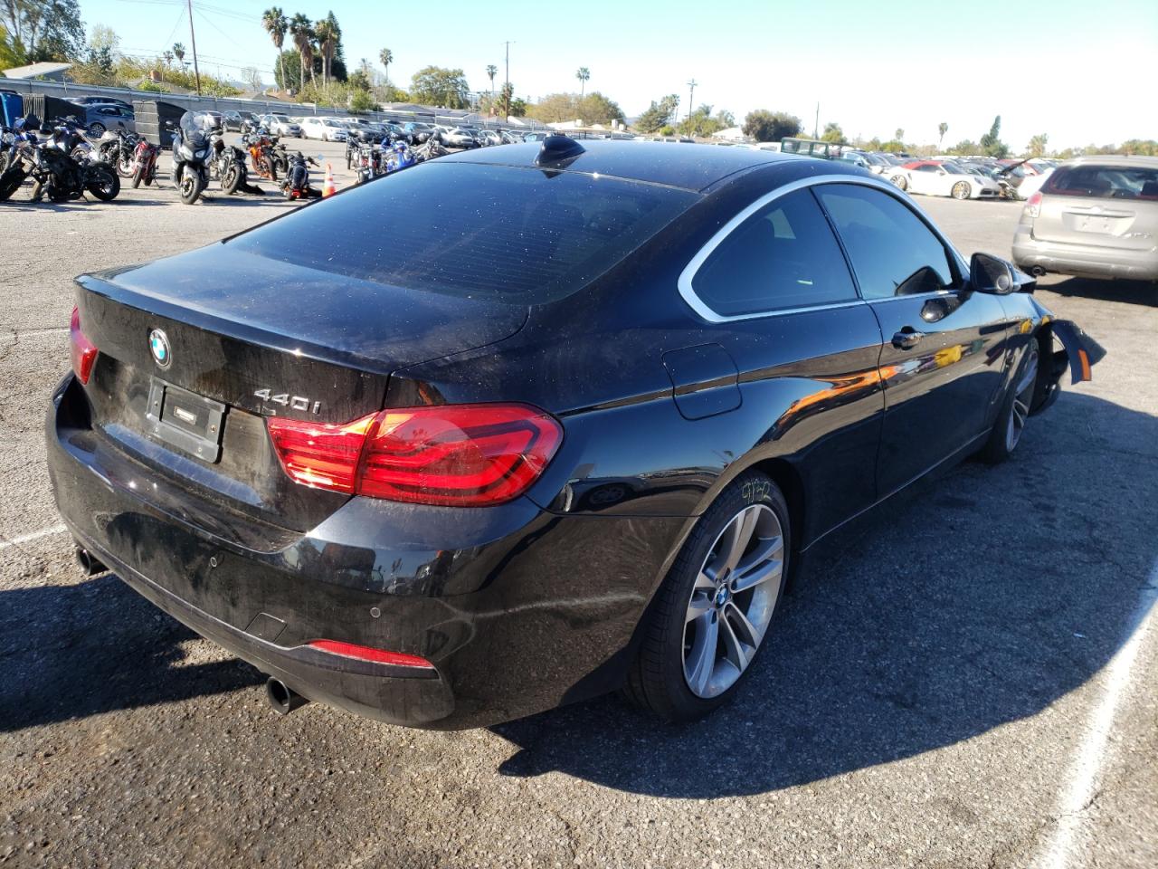 Photo 4 from auction – 2018 BMW 440I with VIN WBA4W7C53JAD29139