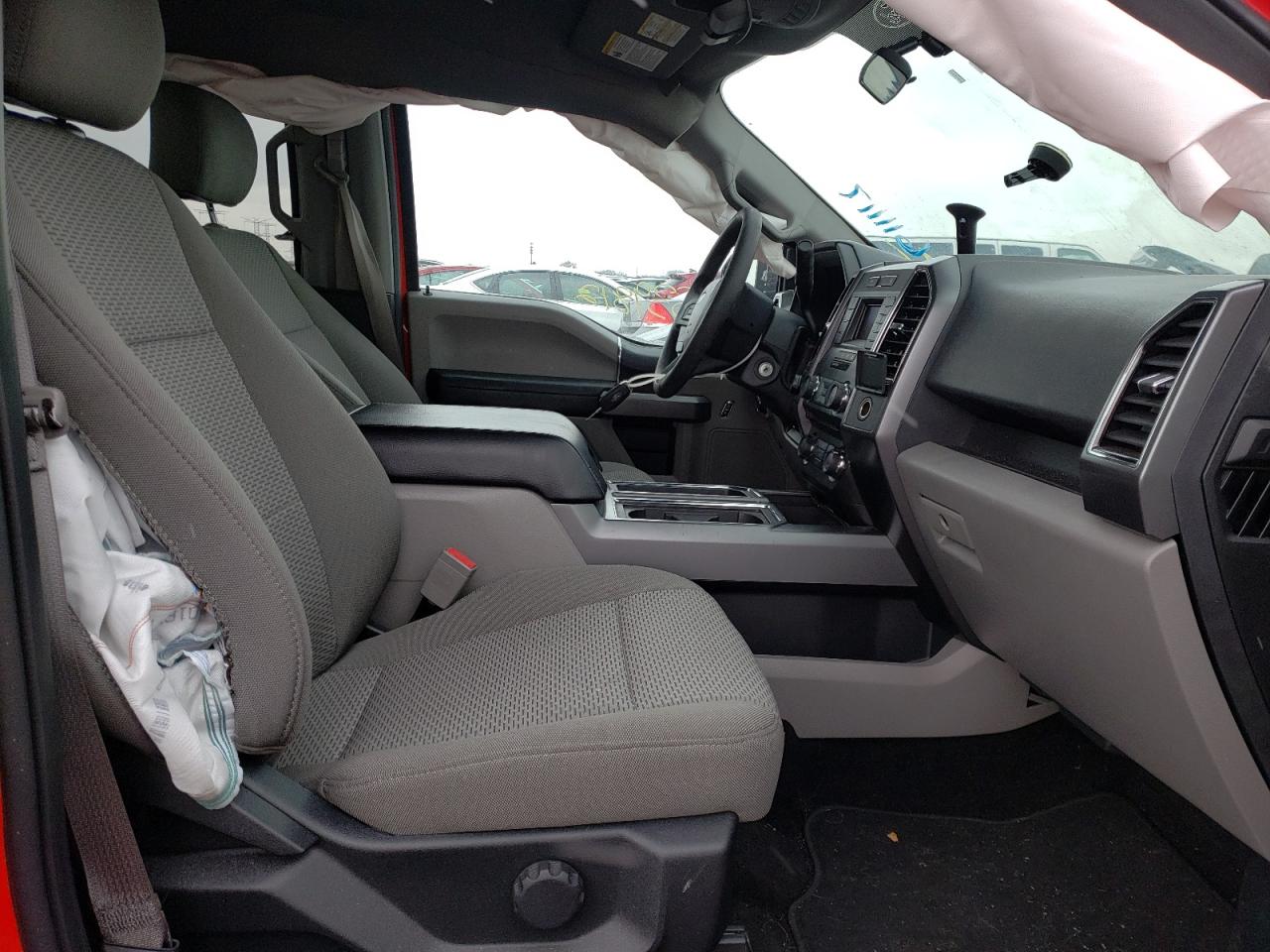 Photo 5 from auction – 2018 FORD F150 SUPER with VIN 1FTEW1EPXJFB65844