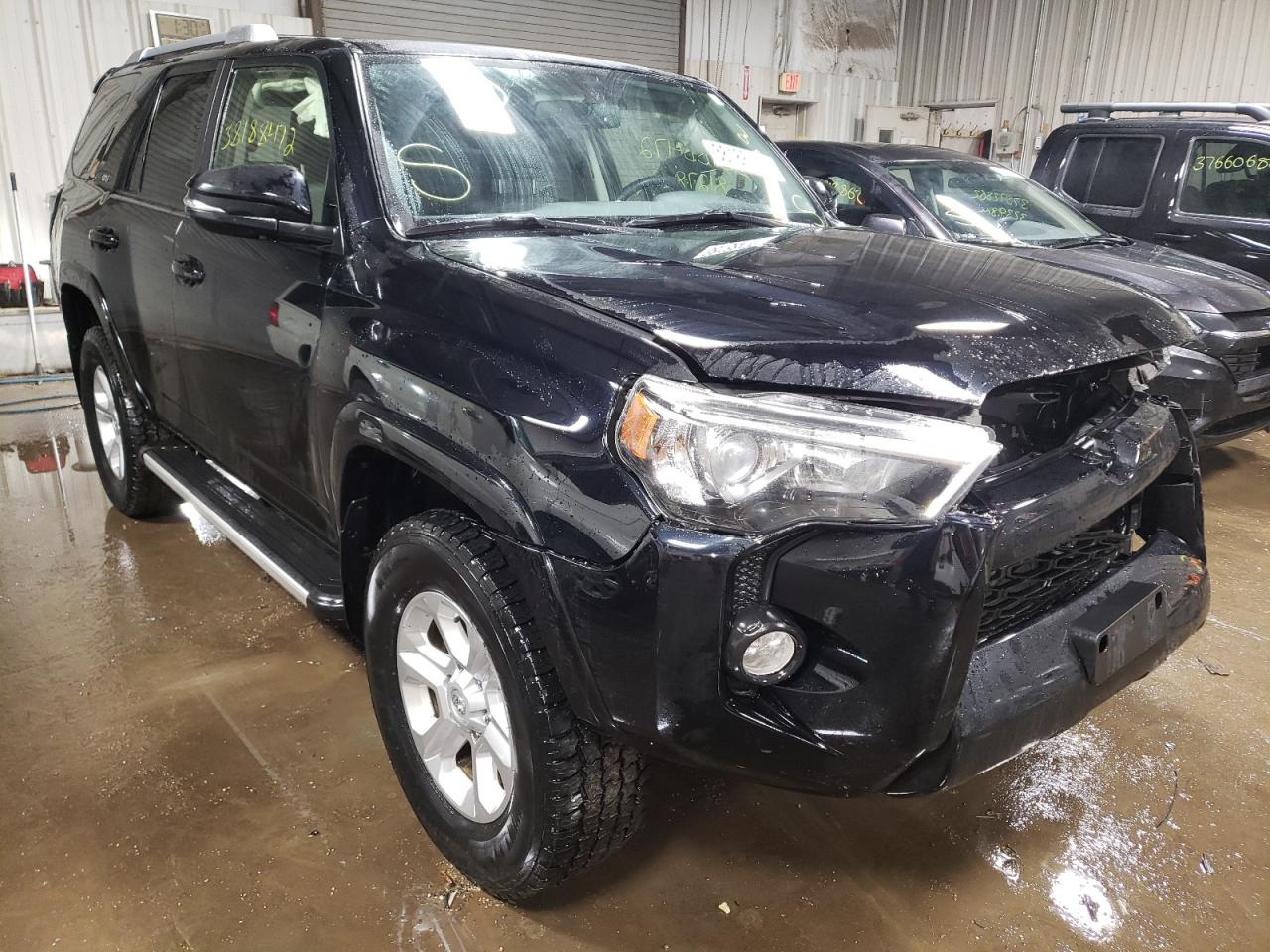 Photo 1 from auction – 2017 TOYOTA 4RUNNER SR with VIN JTEBU5JR1H5420982