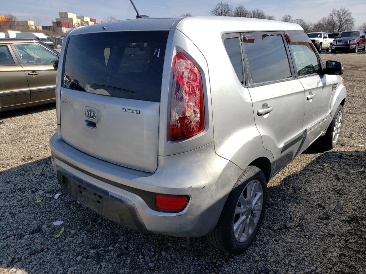 Photo 4 from auction – 2012 KIA SOUL + with VIN KNDJT2A66C7394853