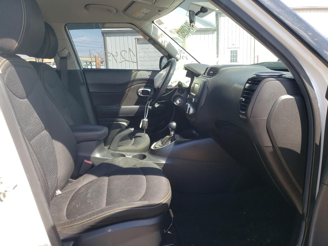 Photo 5 from auction – 2016 KIA SOUL + with VIN KNDJP3A56G7299457