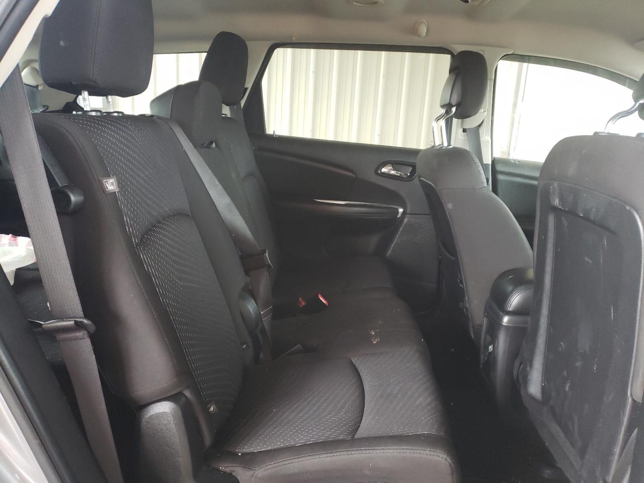 صورة رقم 6 من المزاد - 2015 DODGE JOURNEY SX مع VIN 3C4PDCBG6FT697247