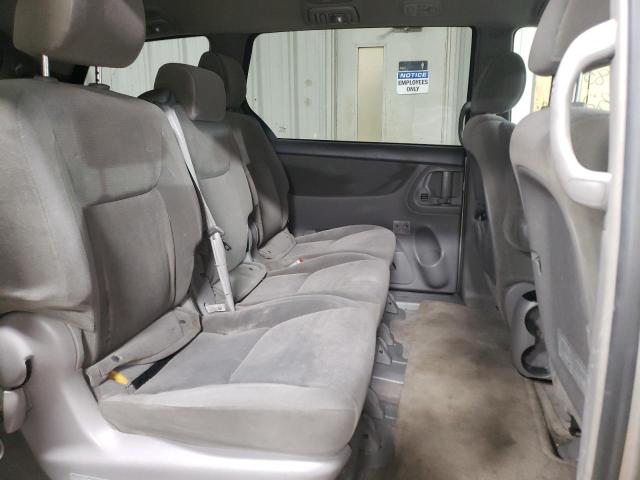 Photo 6 from auction – 2005 TOYOTA SIENNA CE with VIN 5TDZA23C05S330327