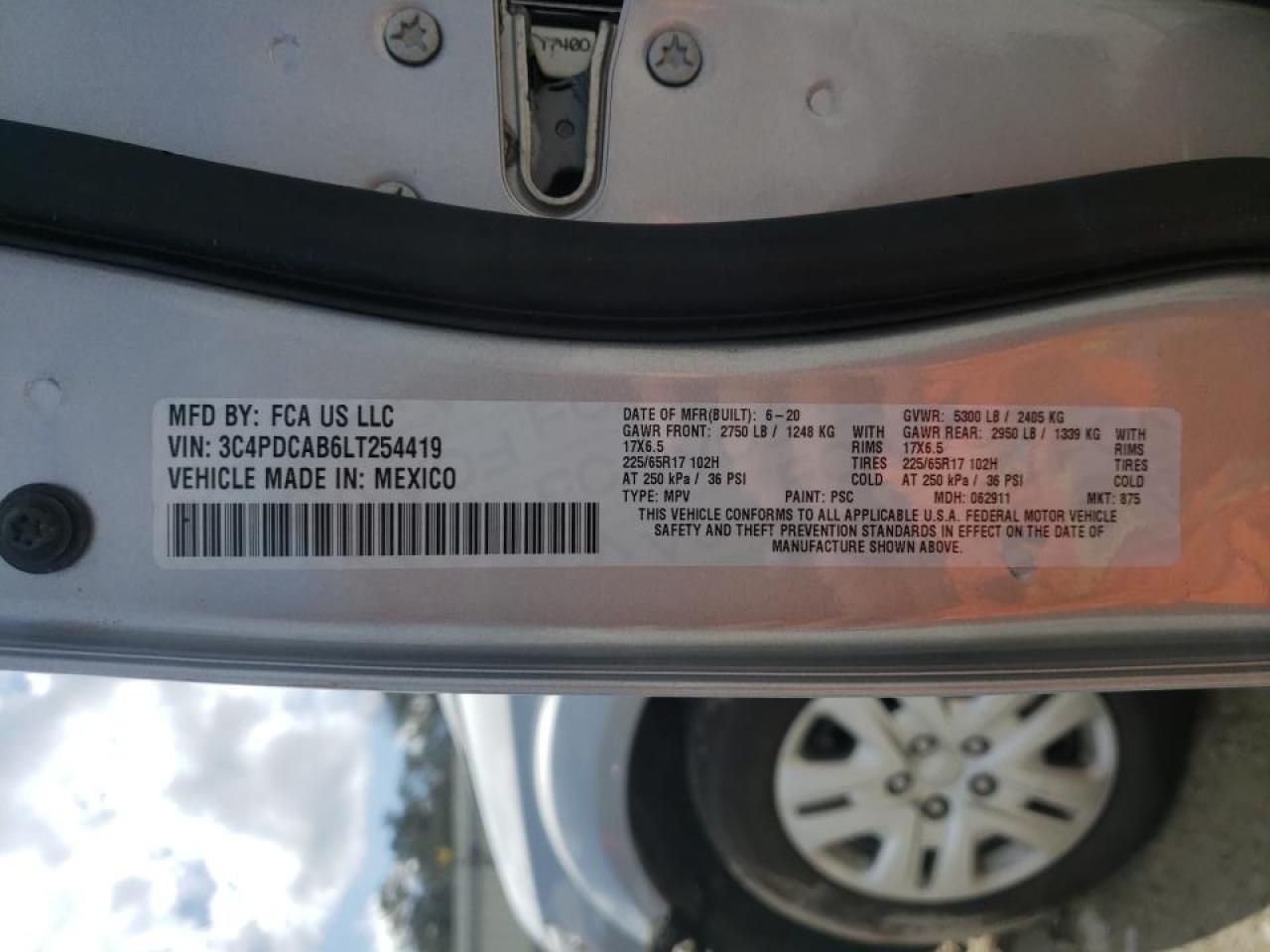 Photo 10 from auction – 2020 DODGE JOURNEY SE with VIN 3C4PDCAB6LT254419