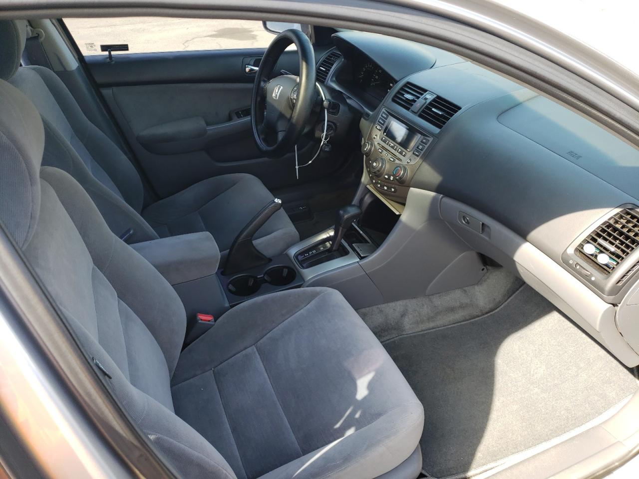 Photo 5 from auction – 2007 HONDA ACCORD EX with VIN 1HGCM56757A034606