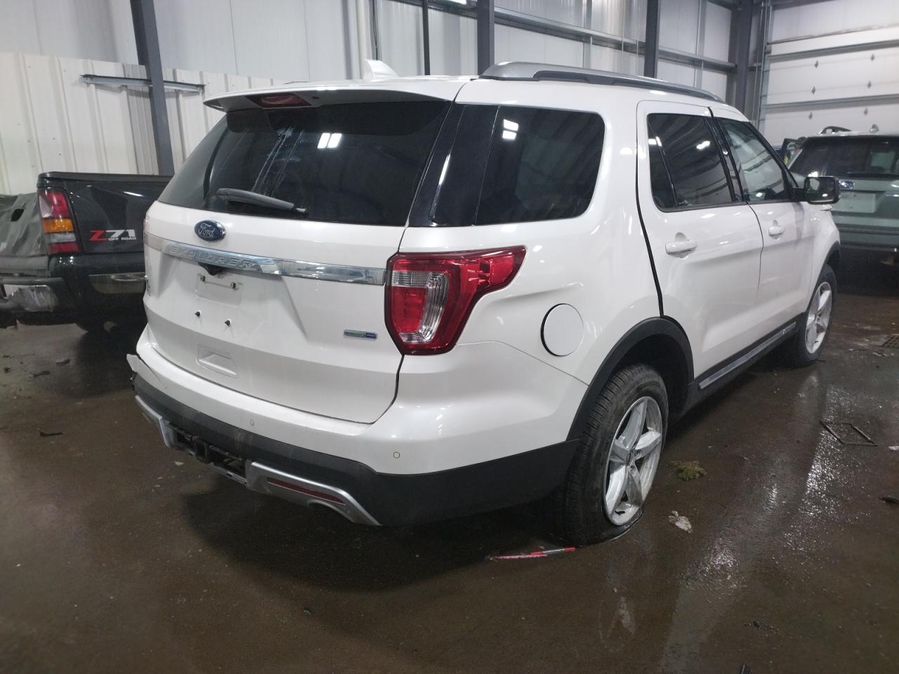 Photo 4 from auction – 2016 FORD EXPLORER X with VIN 1FM5K8DH5GGB94990