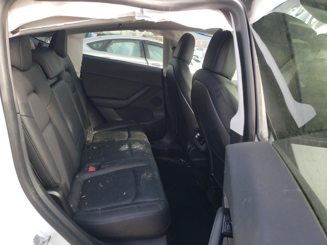 Photo 6 from auction – 2020 TESLA MODEL Y with VIN 5YJYGDEE6LF028434