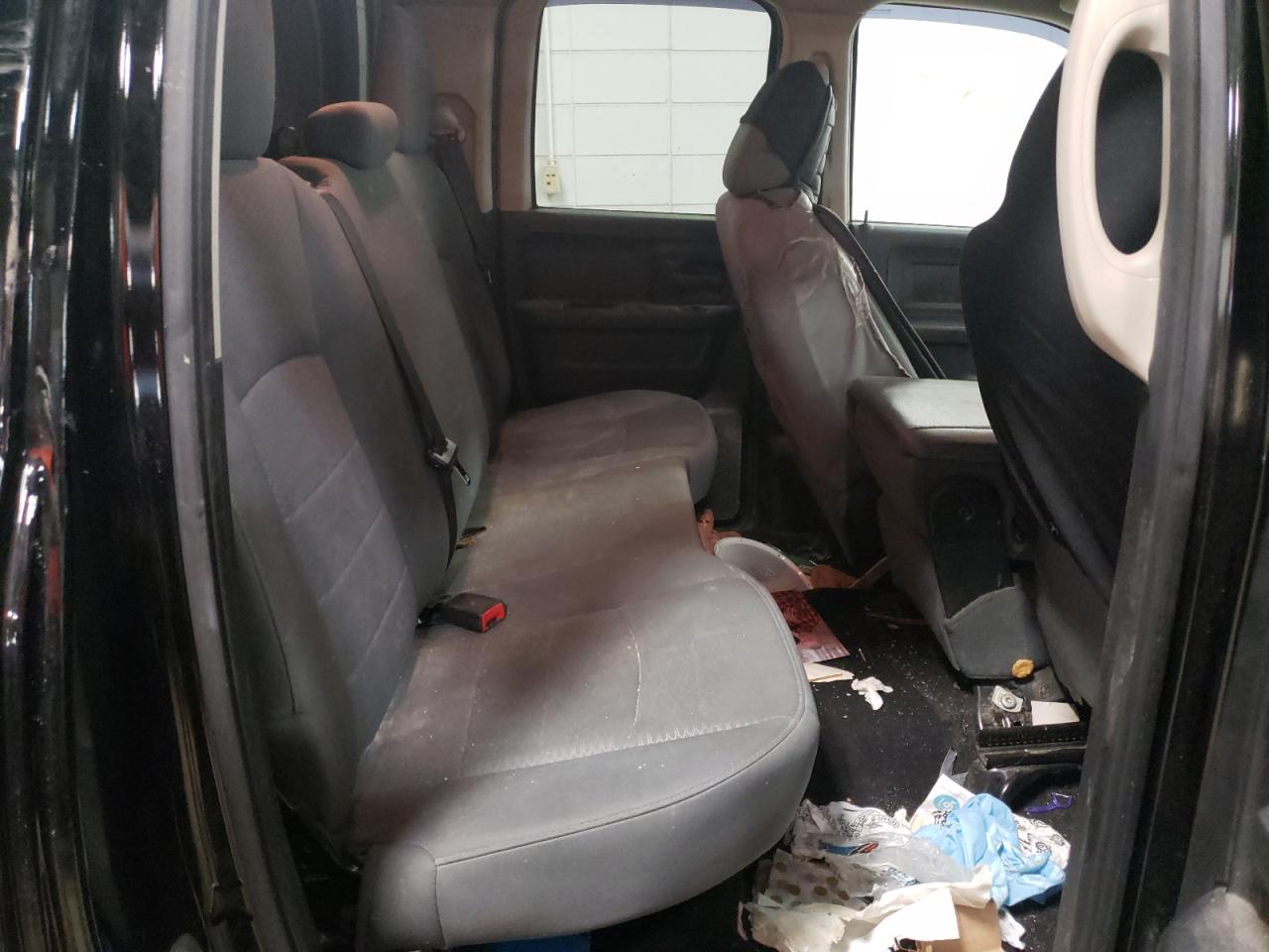 Photo 6 from auction – 2014 RAM 1500 ST with VIN 1C6RR7FT8ES142669