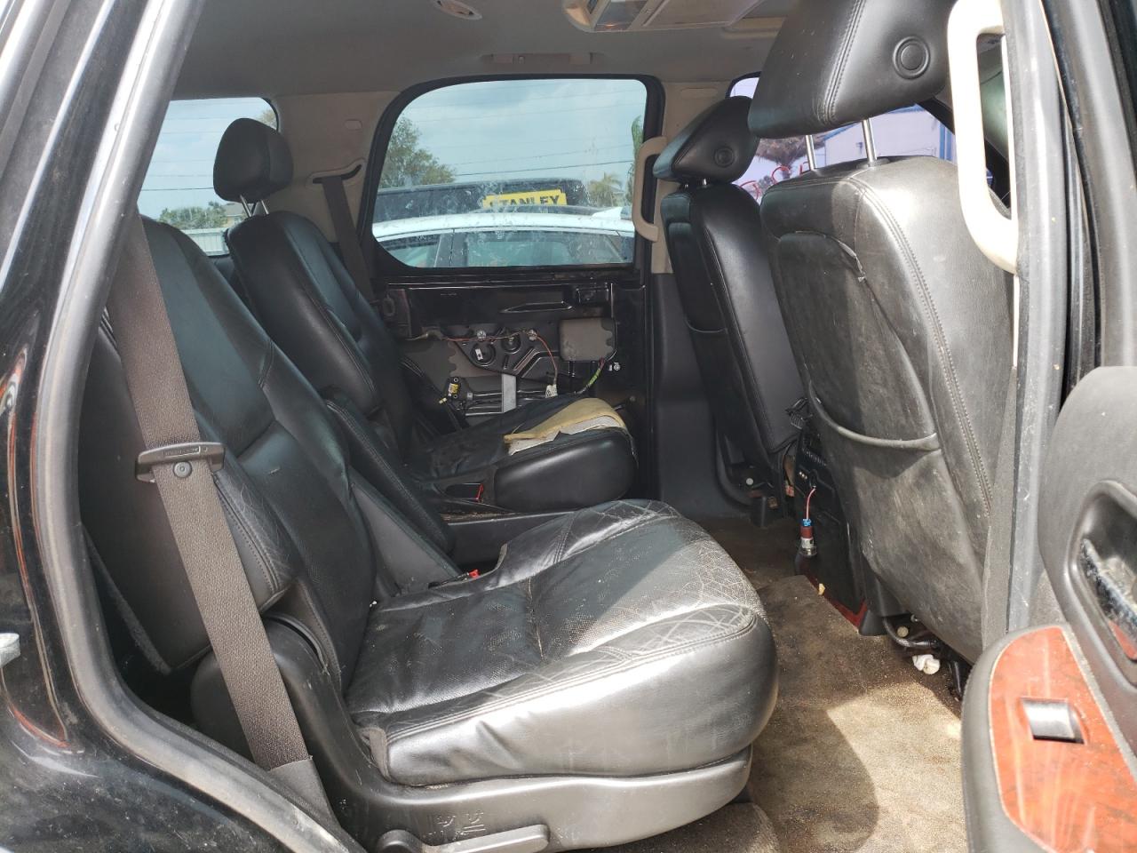 Photo 6 from auction – 2008 CADILLAC ESCALADE L with VIN 1GYEC63818R118030