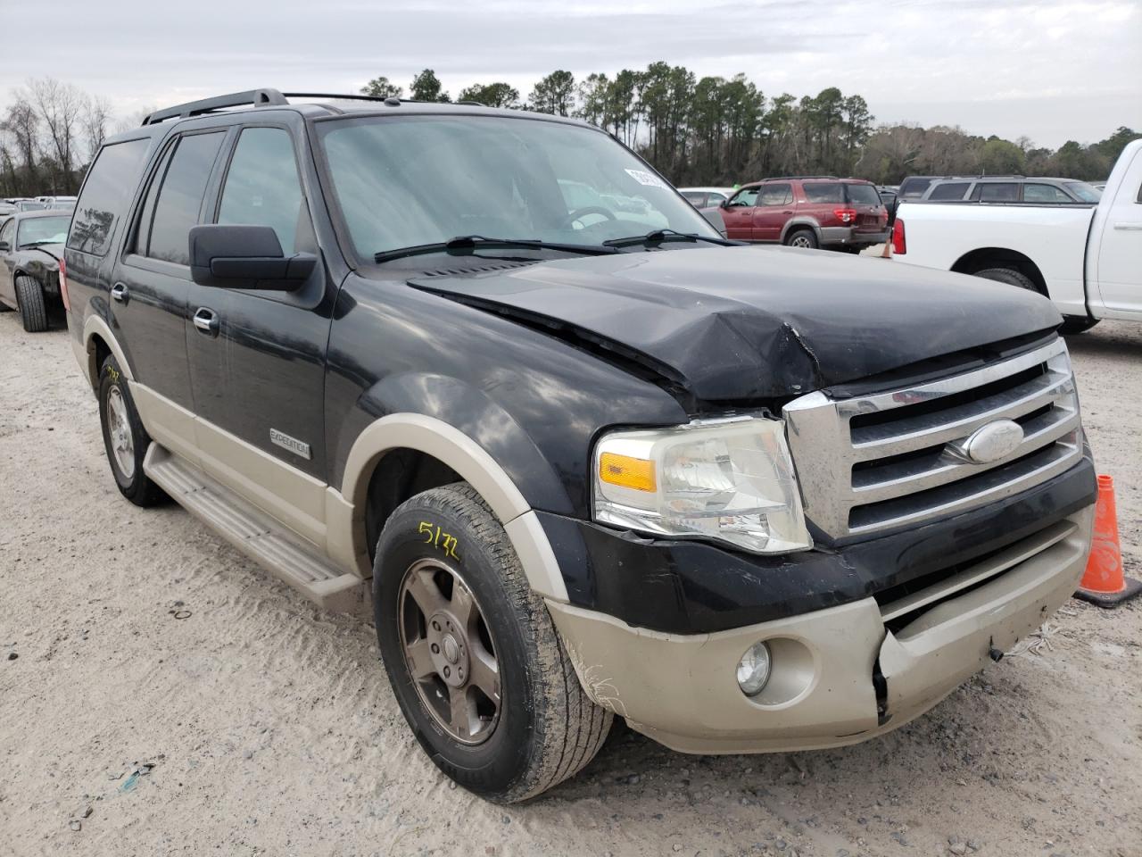 FORD EXPEDITION 2007 with VIN 1FMFU17507LA18945 - Photo from auction