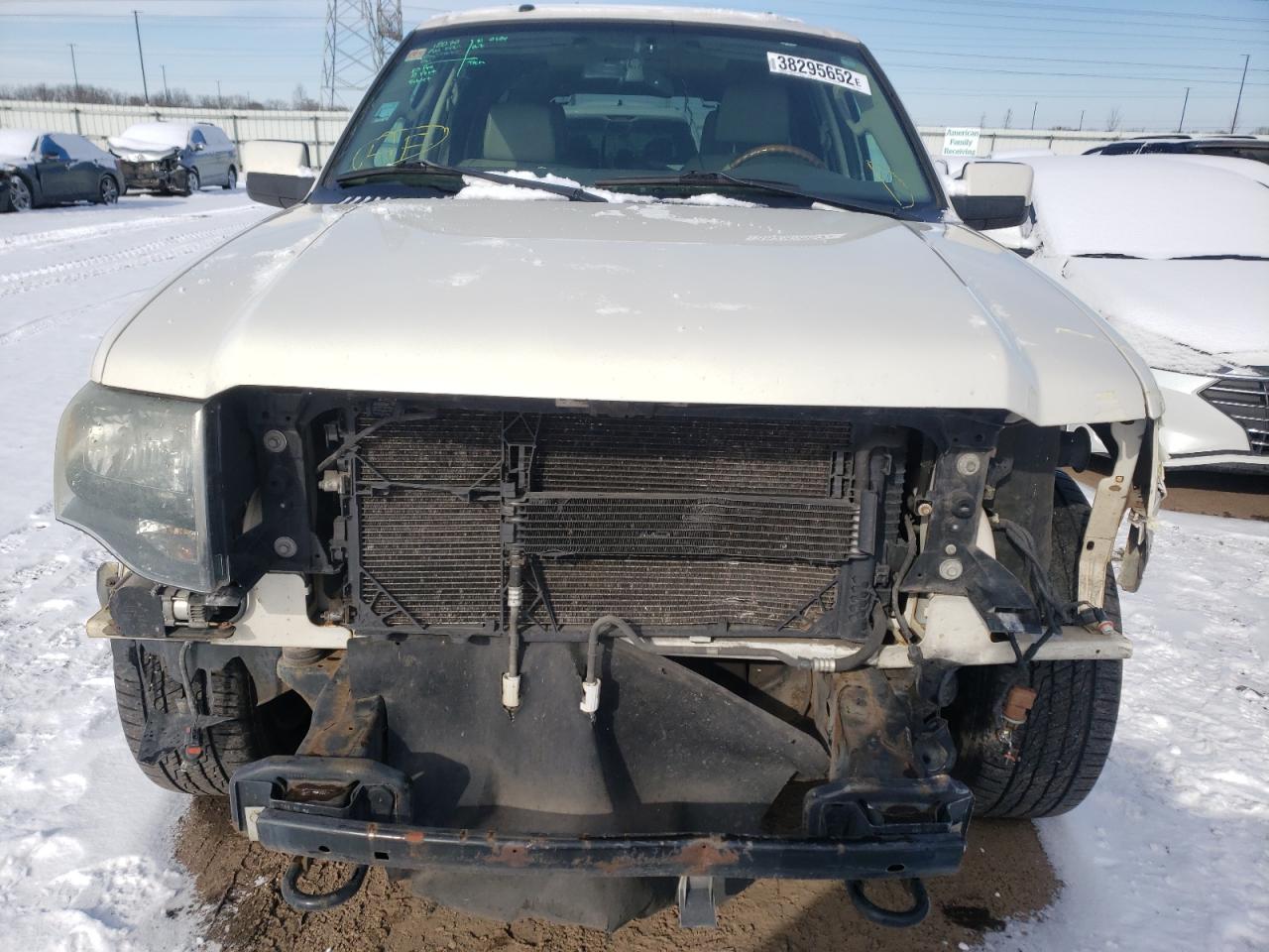 Photo 9 from auction – 2007 FORD EXPEDITION with VIN 1FMFK20527LA94754