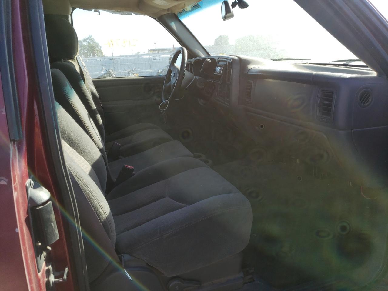Photo 5 from auction – 2004 CHEVROLET SILVRDO LT with VIN 2GCEC19T641116636