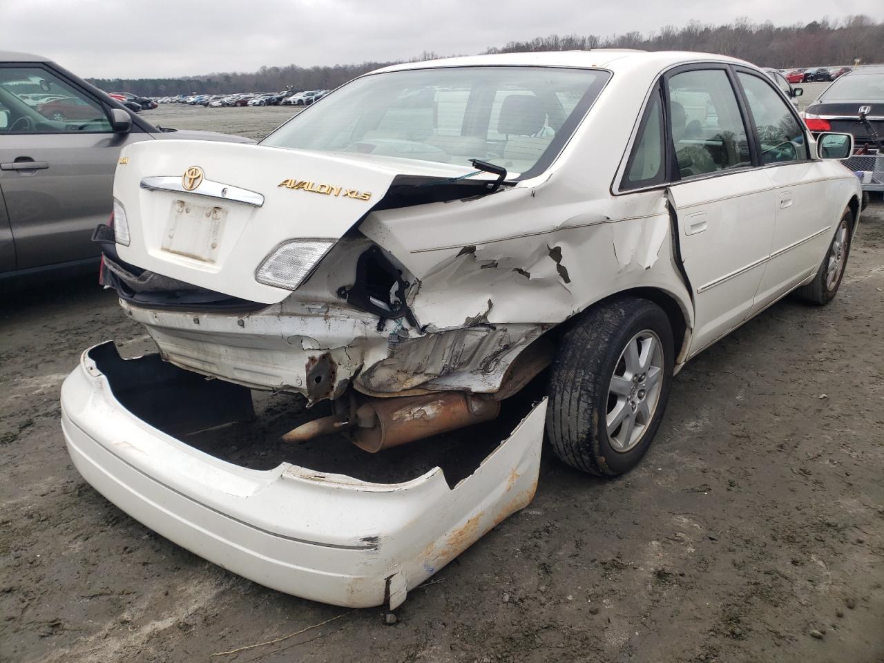 Photo 4 from auction – 2000 TOYOTA AVALON XL with VIN 4T1BF28B8YU098414