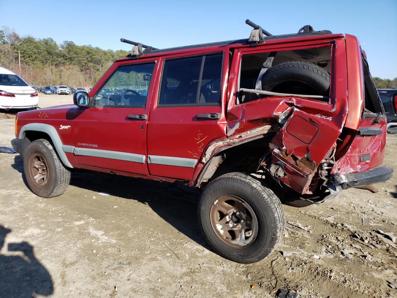 Photo 3 from auction – 1998 JEEP CHEROKEE S with VIN 1J4FJ68S5WL280533