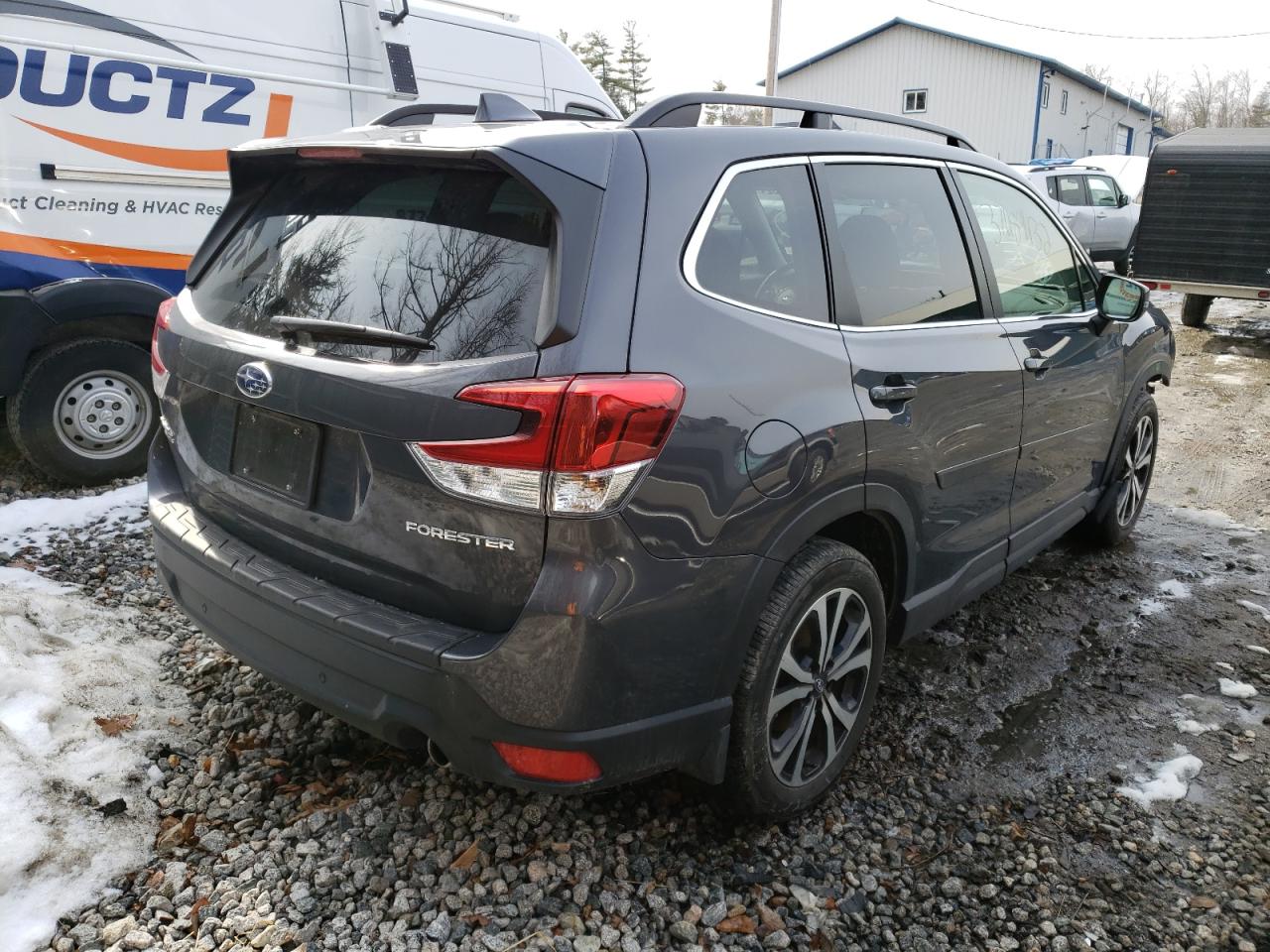 Photo 4 from auction – 2021 SUBARU FORESTER L with VIN JF2SKAUC4MH518344