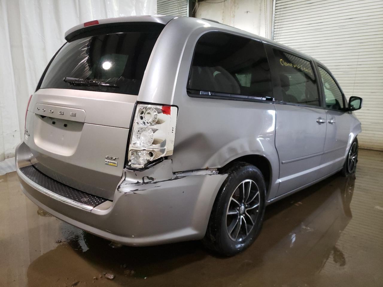 Photo 4 from auction – 2017 DODGE GRAND CARA with VIN 2C4RDGEG4HR766163
