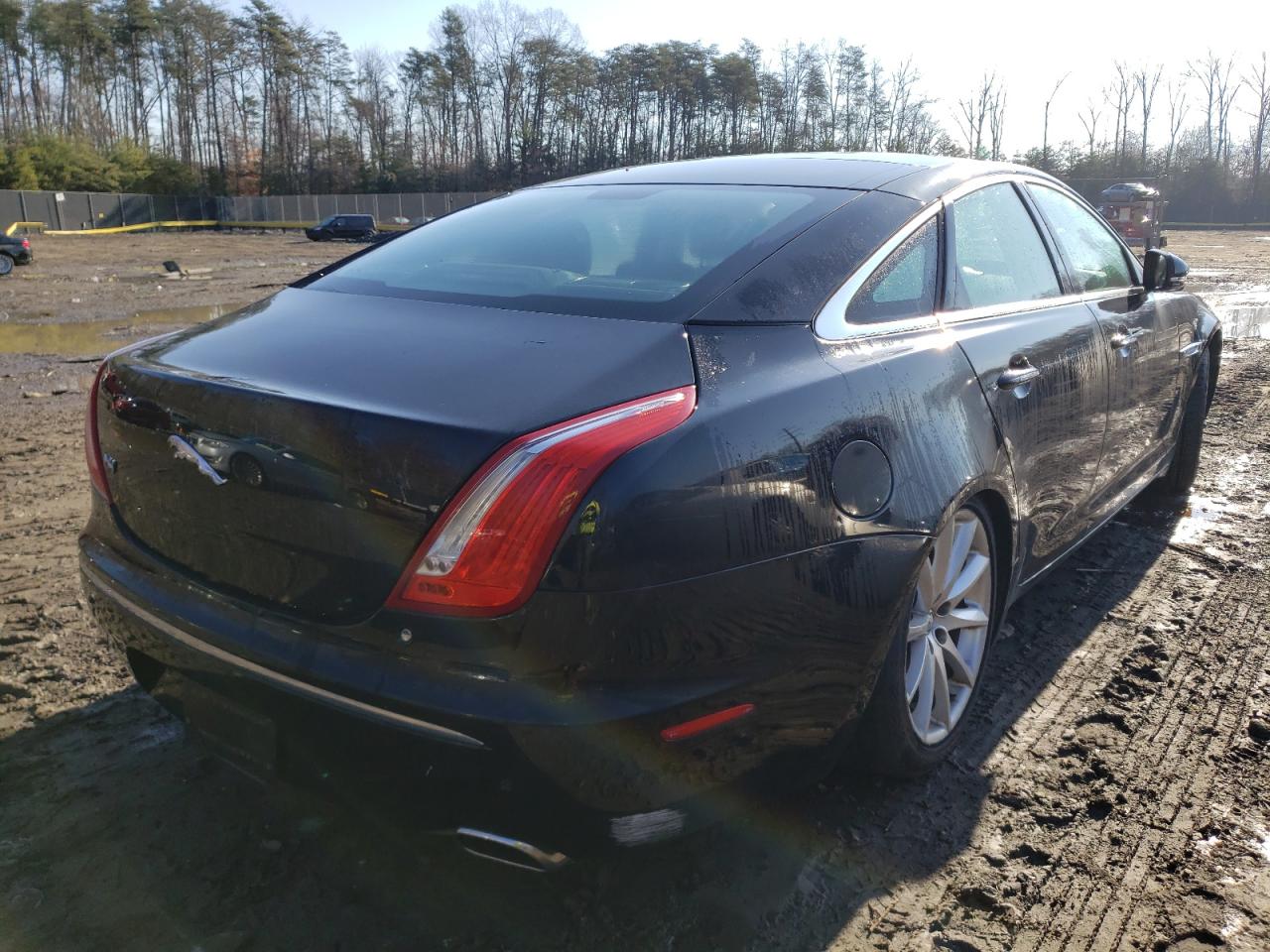 Photo 4 from auction – 2012 JAGUAR XJ with VIN SAJWA1CB7CLV22641