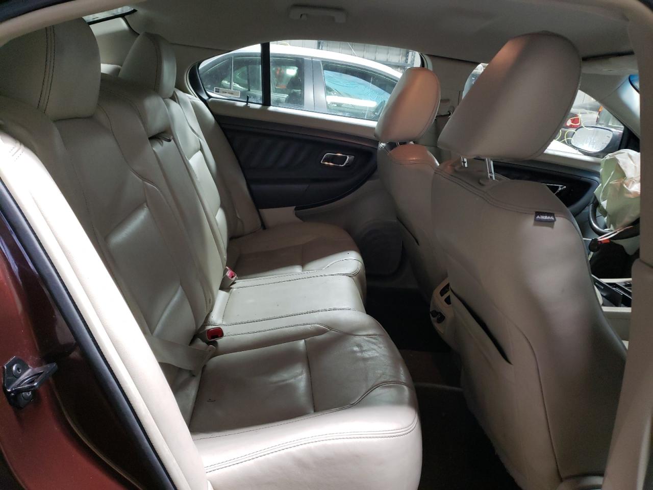 Photo 6 from auction – 2010 FORD TAURUS SEL with VIN 1FAHP2EW1AG120492