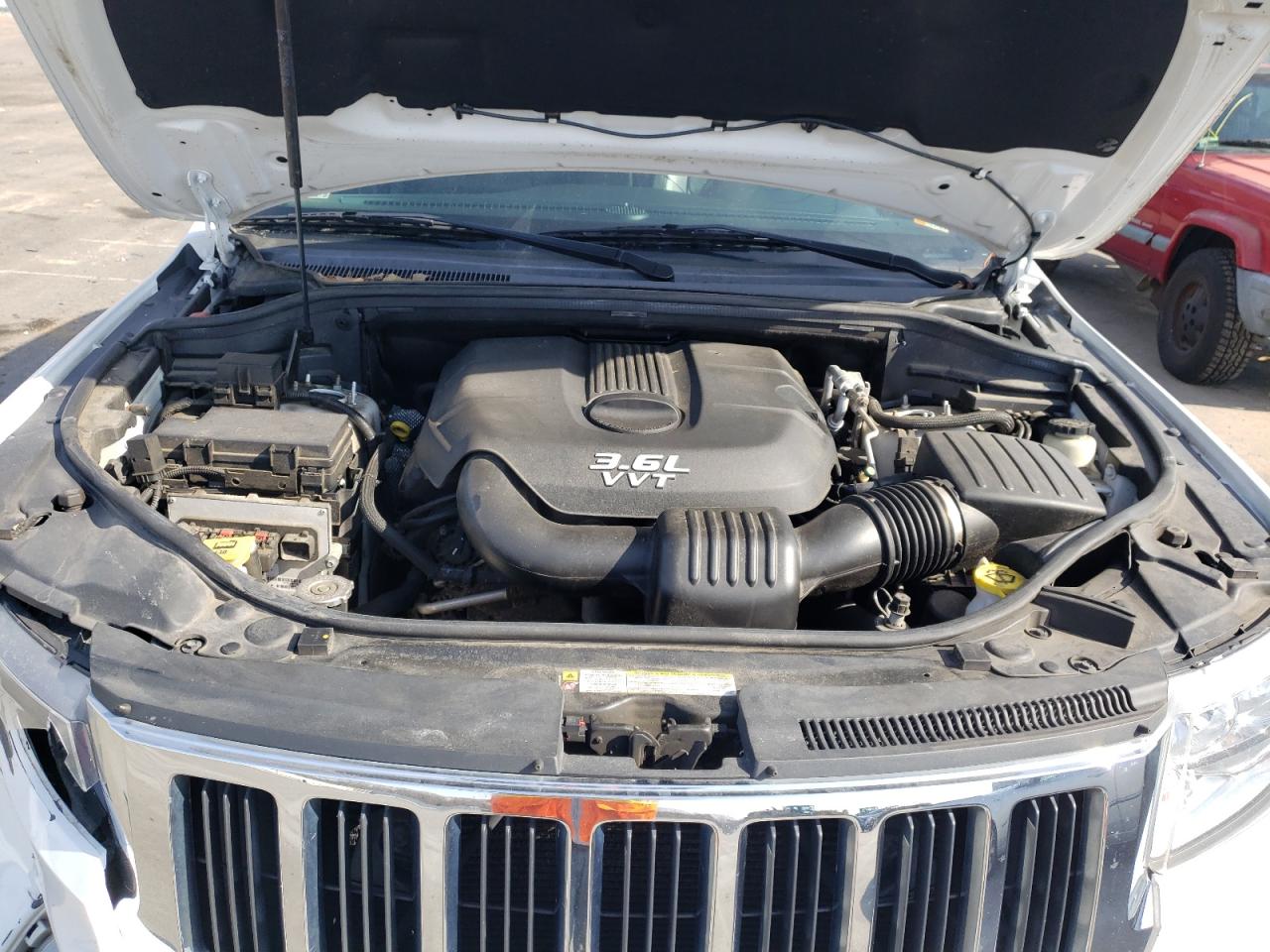 Photo 7 from auction – 2013 JEEP GRAND CHER with VIN 1C4RJFAG9DC580985