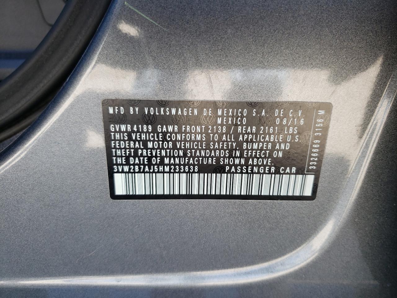 Photo 10 from auction – 2017 VOLKSWAGEN JETTA S with VIN 3VW2B7AJ5HM233638
