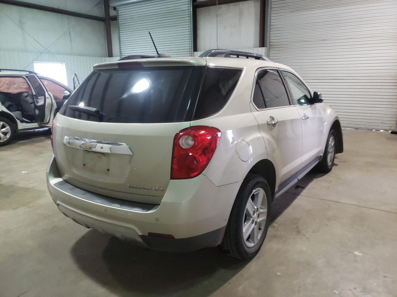 Photo 4 from auction – 2015 CHEVROLET EQUINOX LT with VIN 1GNALDEK8FZ101862