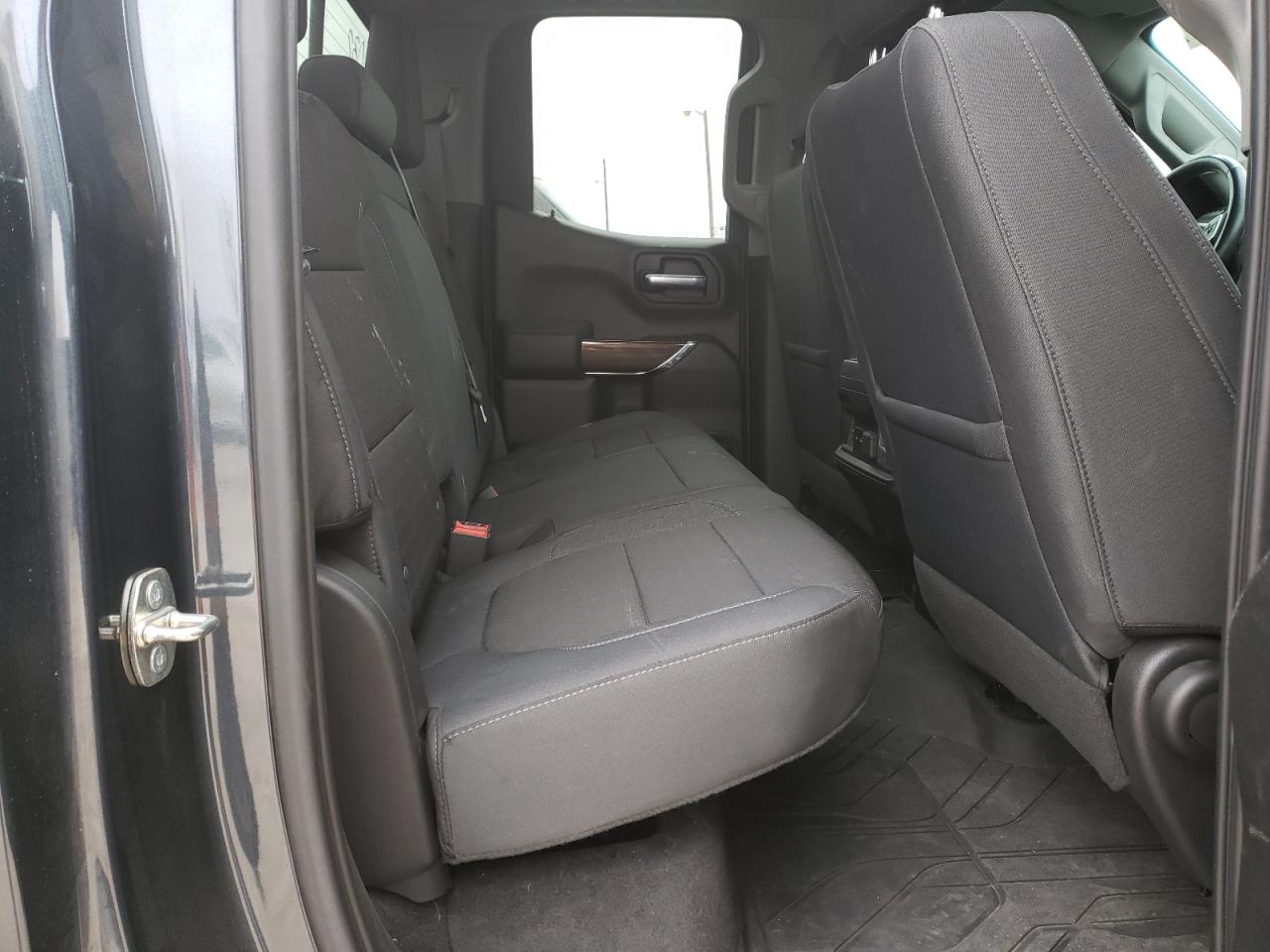 Photo 6 from auction – 2019 CHEVROLET 1500 with VIN 1GCRYEED7KZ231873
