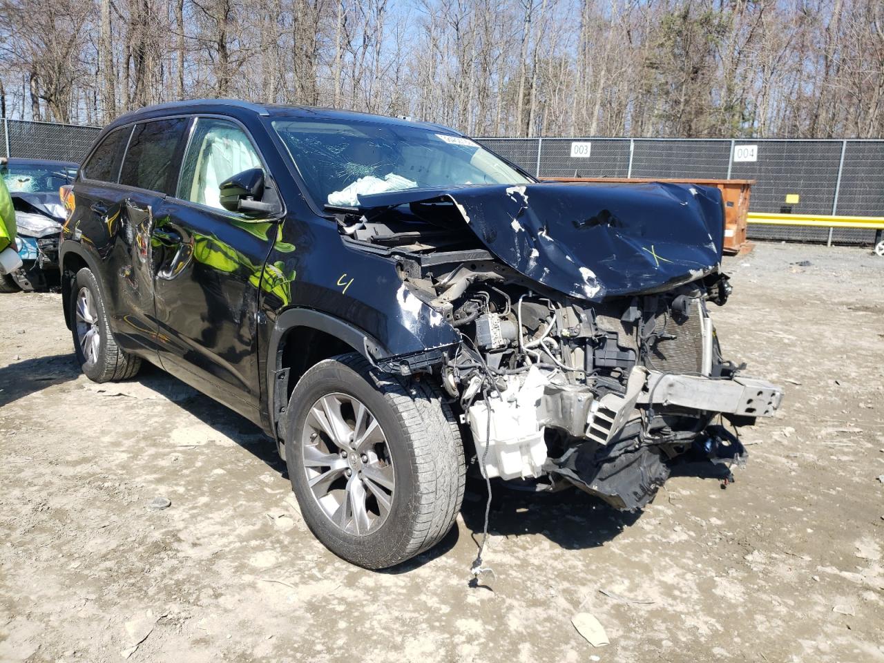 TOYOTA HIGHLANDER 2014 with VIN 5TDJKRFH1ES032685 - Photo from auction