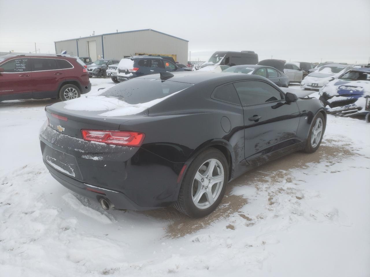 Photo 4 from auction – 2016 CHEVROLET CAMARO LT with VIN 1G1FB1RS8G0108402
