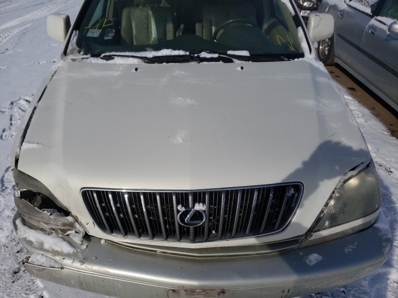 Photo 7 from auction – 2000 LEXUS RX 300 with VIN JT6HF10U6Y0161272