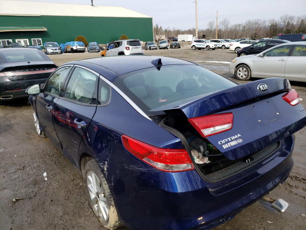 Photo 3 from auction – 2017 KIA OPTIMA EX with VIN 5XXGU4L36HG165450