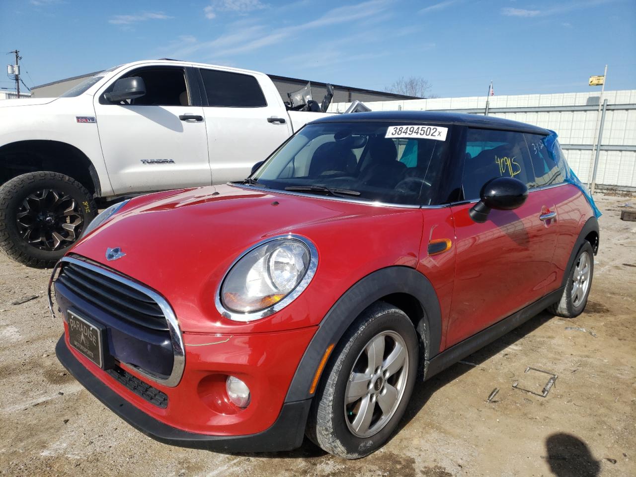 Photo 2 from auction – 2017 MINI COOPER with VIN WMWXP5C32H3C64795